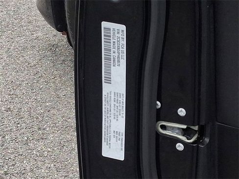 Used 2023 Dodge Charger SXT image 28