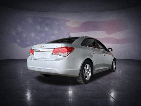 Used 2014 Chevrolet Cruze LT FWD image 5