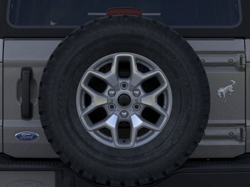 Used 2024 Ford Bronco Badlands image 24
