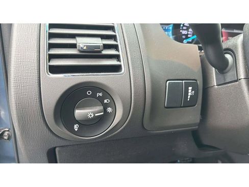 Used 2018 Ford Flex SEL image 21