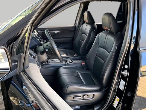 Certified 2023 Honda Passport TrailSport image 8