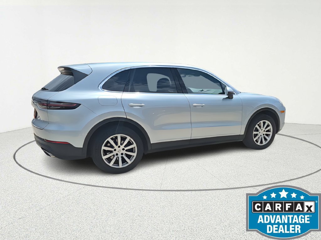 Used 2022 Porsche Cayenne Platinum Edition AWD/4WD image 11