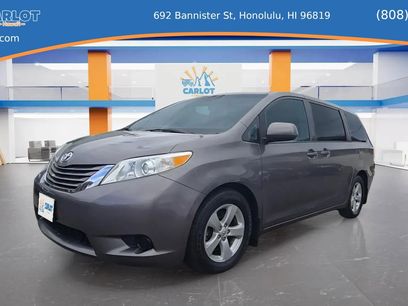 Used 2015 Toyota Sienna LE