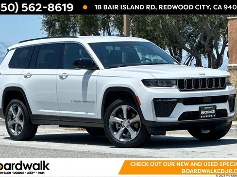 New 2026 Jeep Grand Cherokee L Limited AWD/4WD image 1