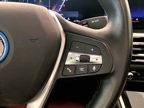 Used 2023 BMW i4 eDrive35 RWD image 23