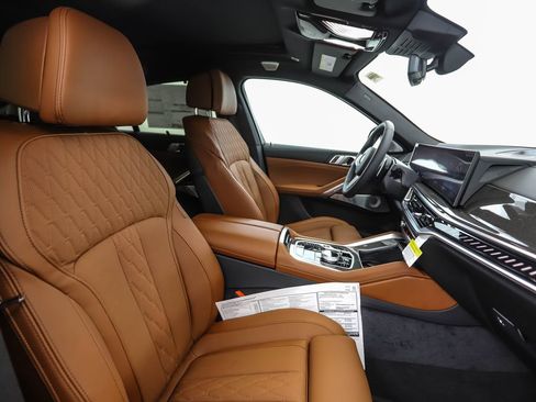 New 2026 BMW X6 M60i AWD/4WD image 31