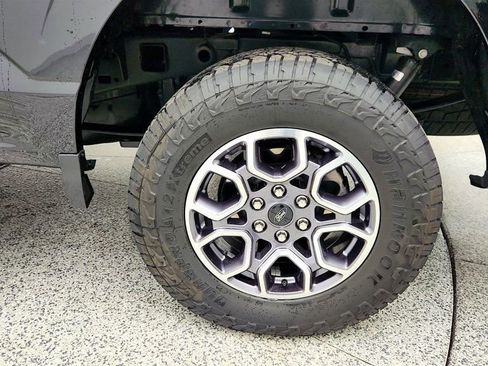 Used 2025 Ford F150 Lariat w/ Equipment Group 501A Mid AWD/4WD image 9