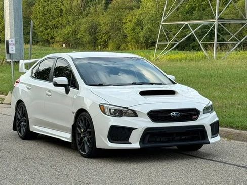 Used 2019 Subaru WRX STI AWD/4WD image 2