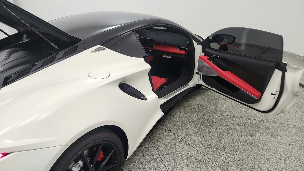 Used 2026 Lotus Emira SE RWD image 25