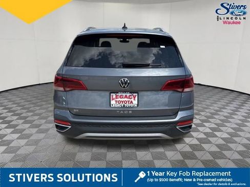 Used 2024 Volkswagen Taos SE FWD image 6