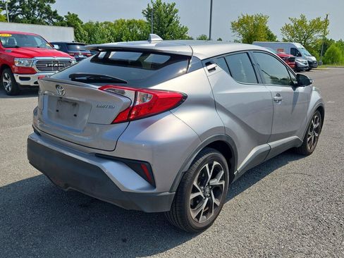 Used 2019 Toyota C-HR Limited FWD image 7