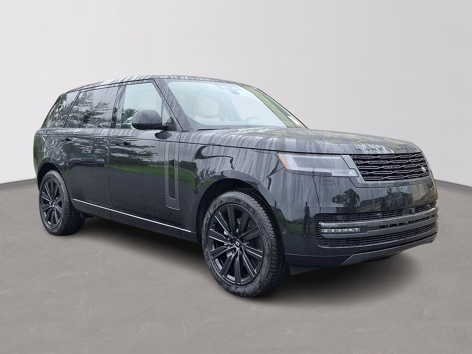 New 2027 Land Rover Range Rover Long Wheelbase SE AWD/4WD image 2