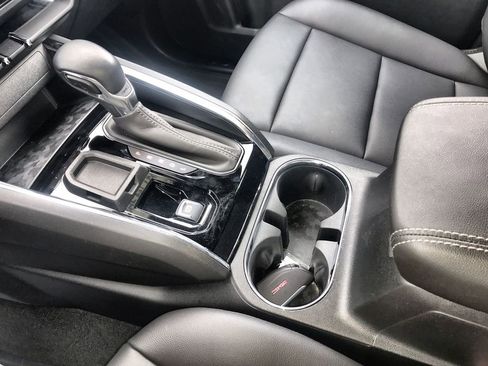 Certified 2024 GMC Canyon Elevation w/ Elevation Premium Package image 21