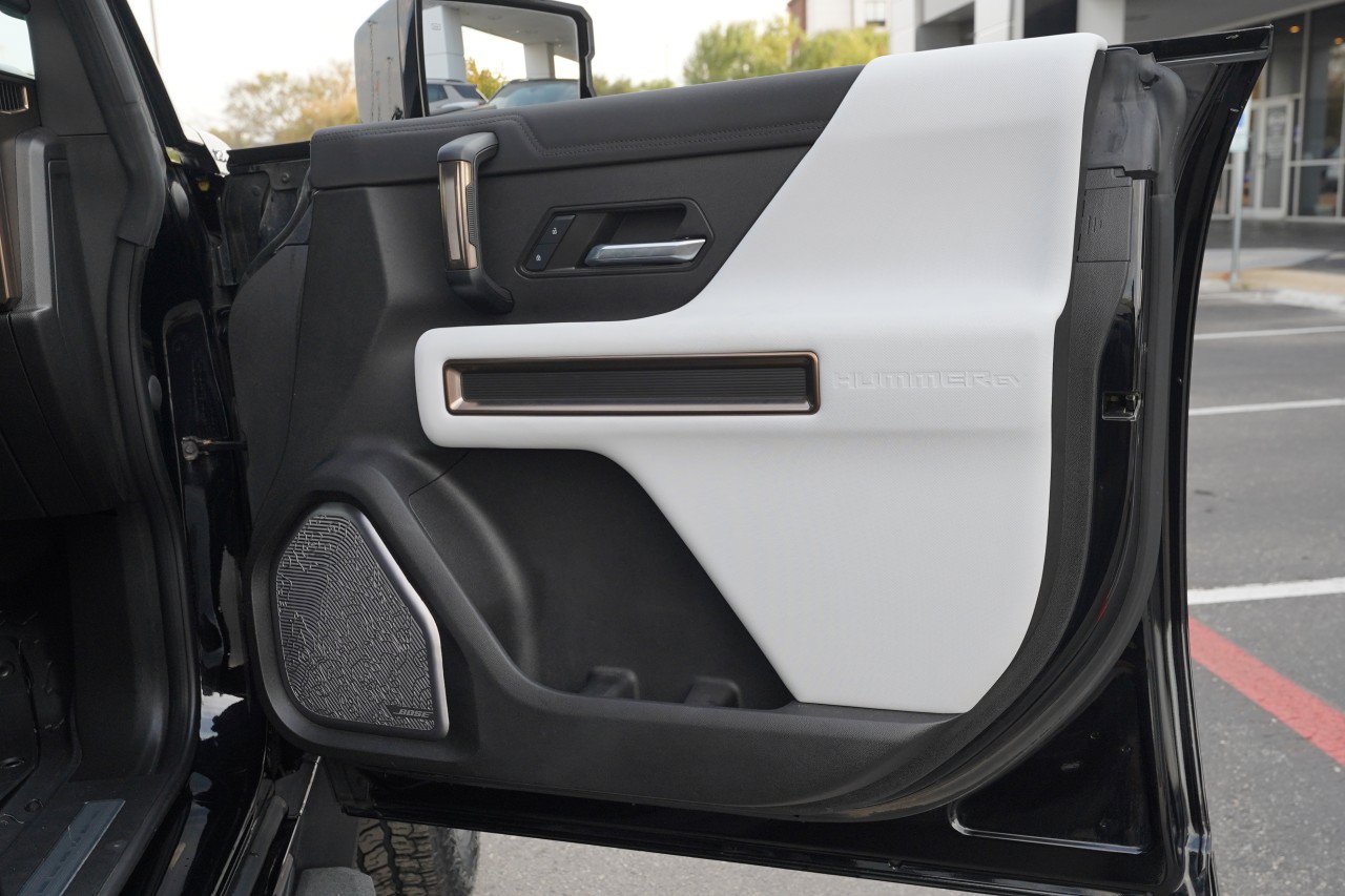 Used 2024 GMC Hummer EV 2X AWD/4WD image 26