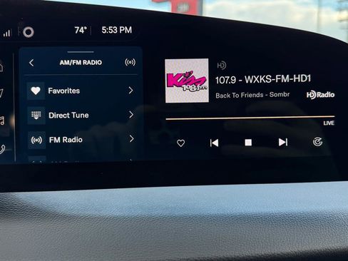 Used 2024 Lucid Air Touring image 51