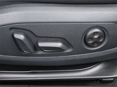 Used 2021 Audi A4 2.0T Premium Plus w/ Premium Plus Package image 36