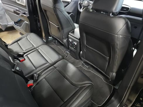 Used 2023 Ford Explorer ST w/ Equipment Group 401A AWD/4WD image 15