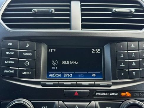 Used 2017 Ford Explorer XLT AWD/4WD image 25