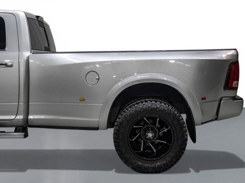 Used 2016 RAM 3500 Laramie image 12