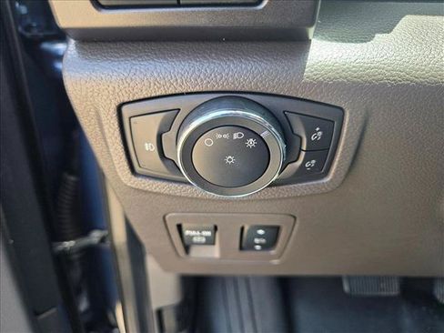 Used 2020 Ford Expedition Limited w/ Equipment Group 302A RWD image 16