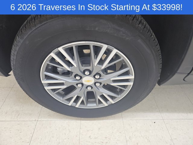 Used 2026 Chevrolet Traverse LT w/ Driver Confidence Package FWD image 27