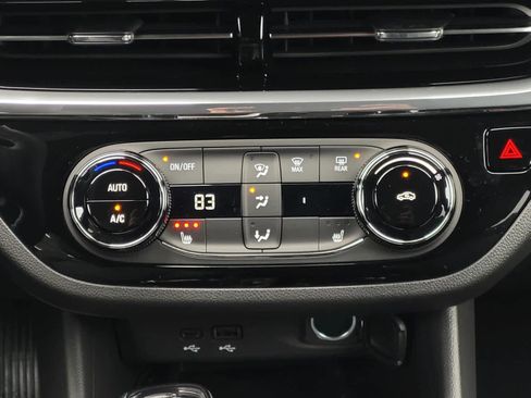 New 2026 Buick Envista Sport Touring image 16