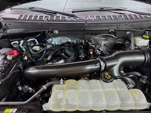 Used 2022 Ford Expedition Timberline image 33