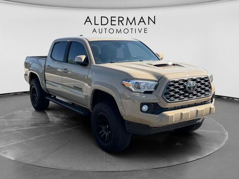 Used 2020 Toyota Tacoma TRD Sport image 7