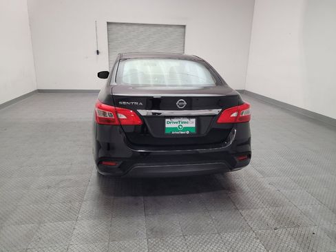 Used 2016 Nissan Sentra S FWD image 6