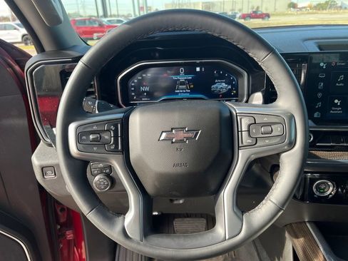 Used 2023 Chevrolet Silverado 1500 RST w/ Z71 Off-Road Package image 18