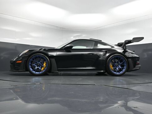 Certified 2024 Porsche 911 GT3 RS RWD image 21