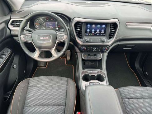 Used 2023 GMC Acadia AT4 image 12