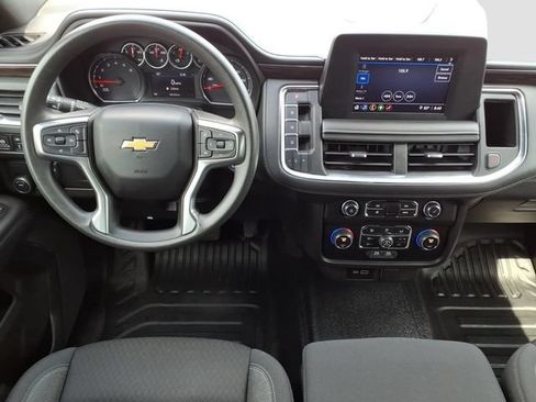 Certified 2022 Chevrolet Suburban 2WD image 12