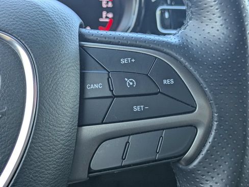Used 2022 Dodge Durango SXT w/ Blacktop Package AWD/4WD image 24