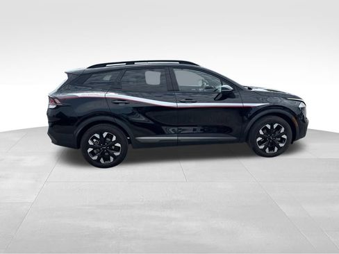 Used 2023 Kia Sportage X-Line w/ X-Line Premium Package AWD/4WD image 8