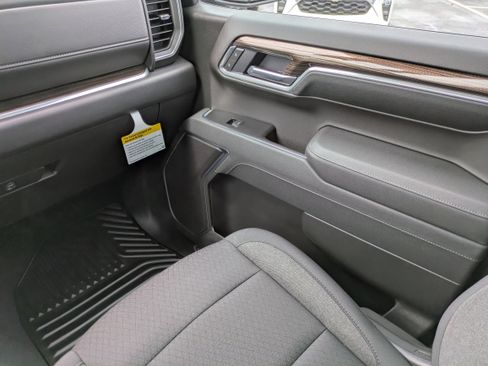 New 2026 Chevrolet Silverado 1500 RST AWD/4WD image 9