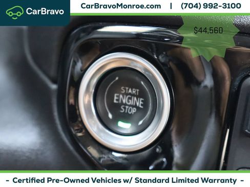 Certified 2025 GMC Sierra 1500 SLT AWD/4WD image 37