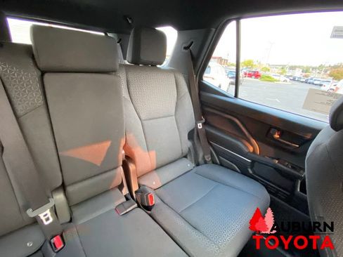 New 2026 Toyota 4Runner SR5 AWD/4WD image 20