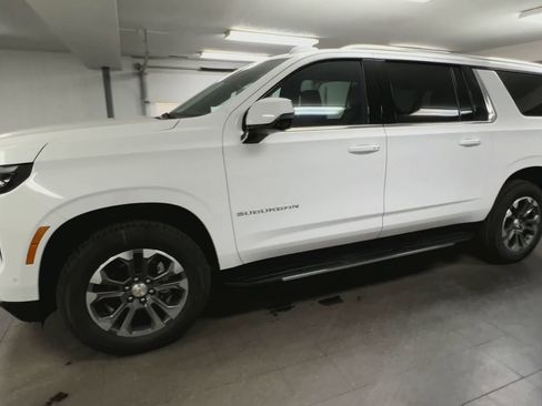 New 2026 Chevrolet Suburban LT w/ Comfort Package image 39