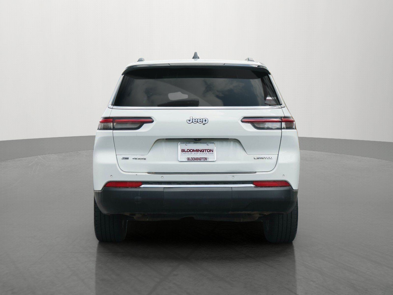 Used 2022 Jeep Grand Cherokee L Limited AWD/4WD image 6