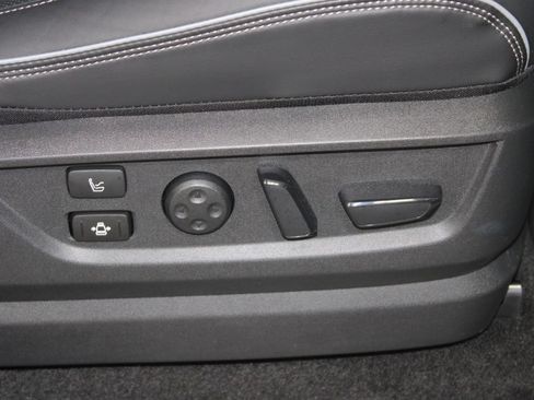 Used 2026 INFINITI QX80 Autograph w/ Autograph Exterior Package AWD/4WD image 29