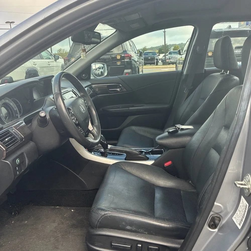 Used 2017 Honda Accord EX-L image 20