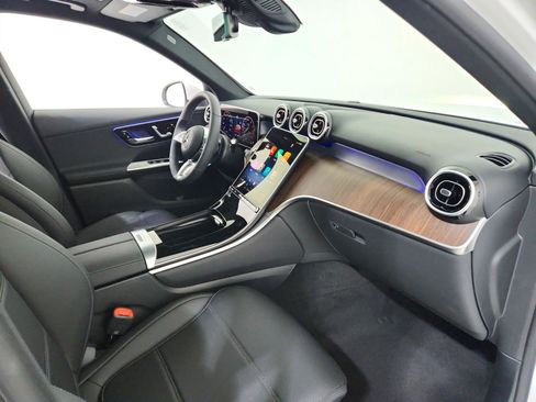 New 2026 Mercedes-Benz GLC 300 image 9