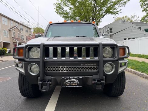 Used 2006 HUMMER H3 image 3
