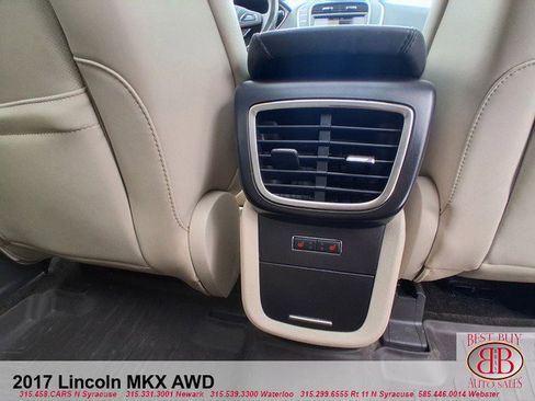 Used 2017 Lincoln MKX Reserve w/ Lincoln MKX Climate Package image 17