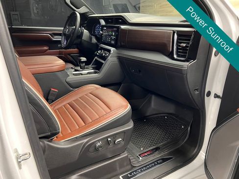 Used 2024 GMC Sierra 1500 Denali Ultimate image 8