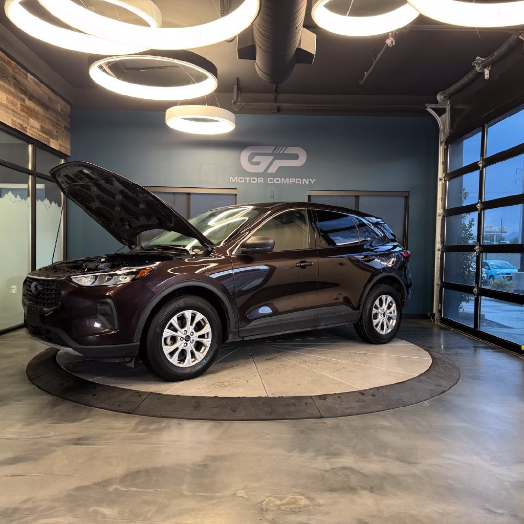 Used 2023 Ford Escape Active w/ Tech Pack #1 AWD/4WD image 24