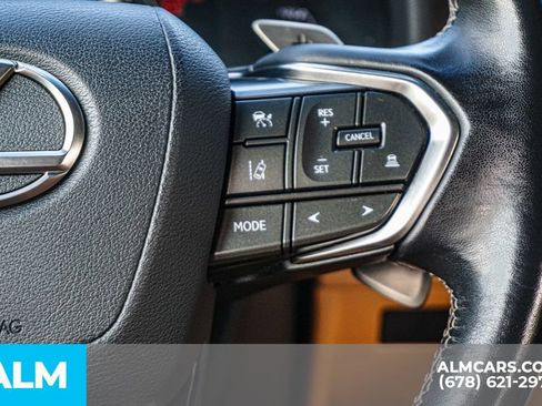 Used 2023 Lexus LX 600 4WD w/ Interior Upgrade Package image 32