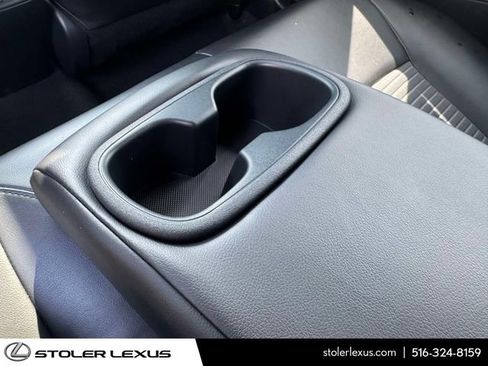 Used 2025 Toyota Corolla XSE FWD image 17