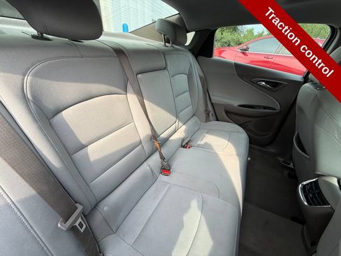 Used 2020 Chevrolet Malibu LT FWD image 36